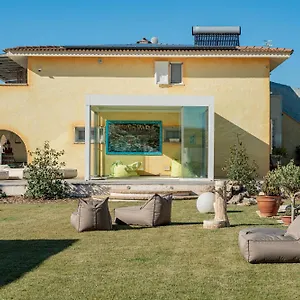 https://villa-deborah-apartments.in-sardinia.net